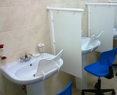 Izdeliya dlya kabineta orosheniya desen mineral'noj vodoj