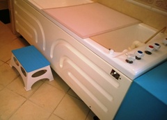 Stupeni dlya vann i kushetok